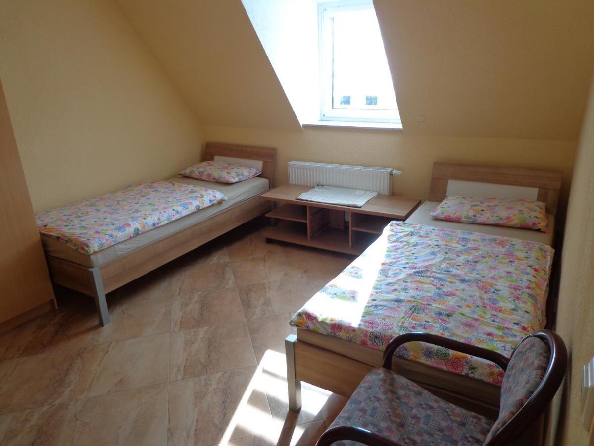 Apartments Naehe Messe - Room Agency Hannover Buitenkant foto