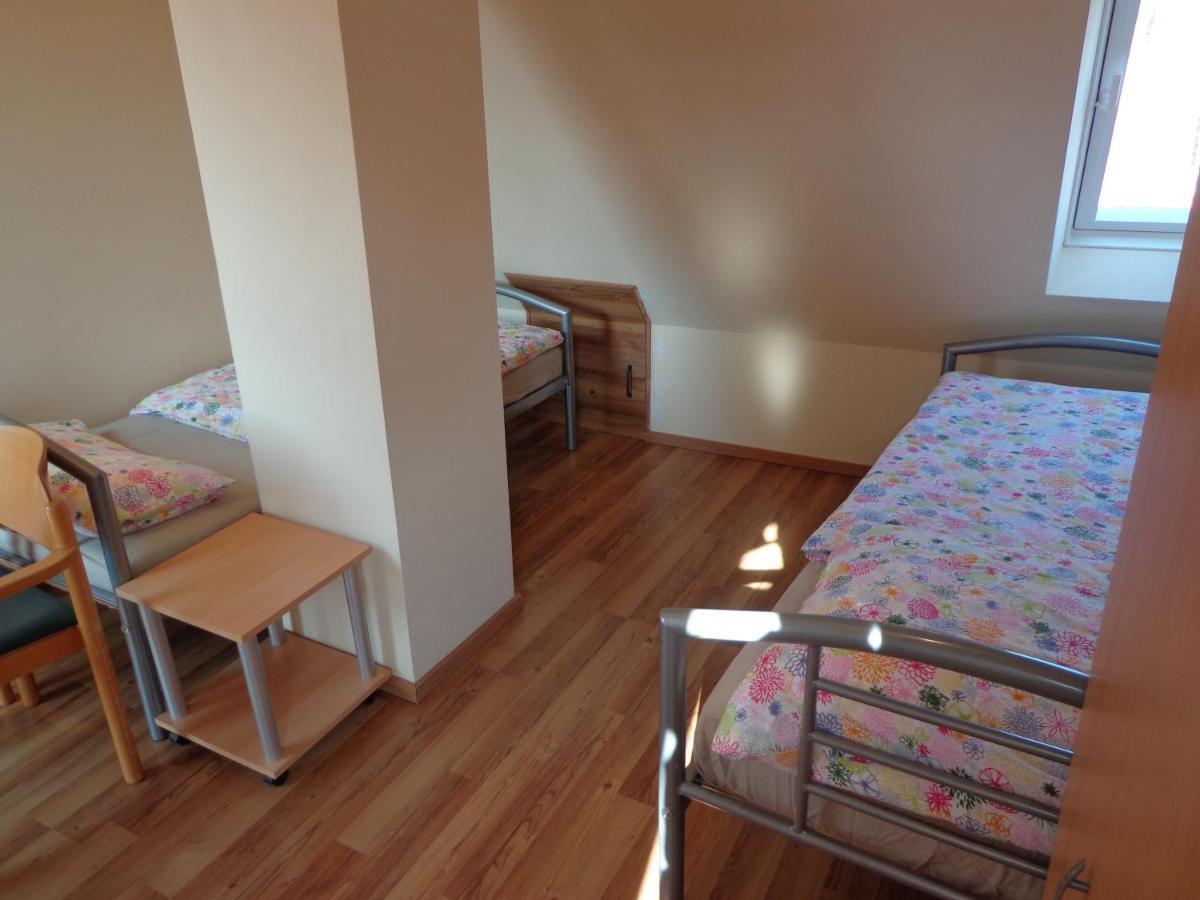 Apartments Naehe Messe - Room Agency Hannover Buitenkant foto